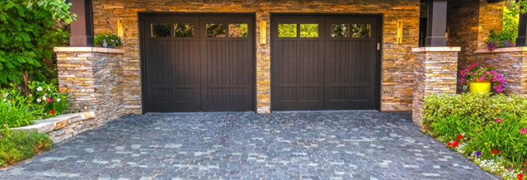 Choisir la porte de garage adaptée à ses besoins